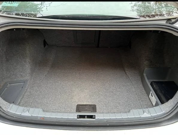 2009 BMW E90 3 Series Sedan - Image 15 of 16