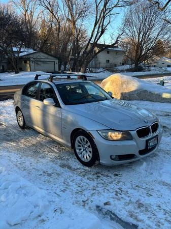 2009 BMW E90 3 Series Sedan - Image 6 of 16