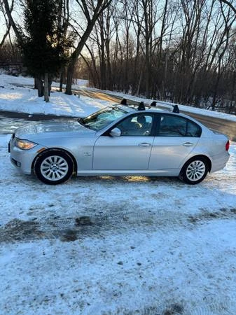 2009 BMW E90 3 Series Sedan - Image 2 of 16