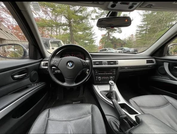 2009 BMW E90 3 Series Sedan - Image 11 of 16