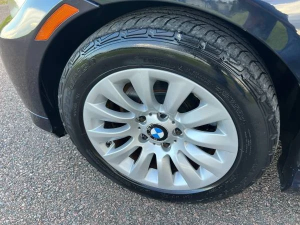 2009 BMW E90 3 Series Sedan - Image 17 of 17