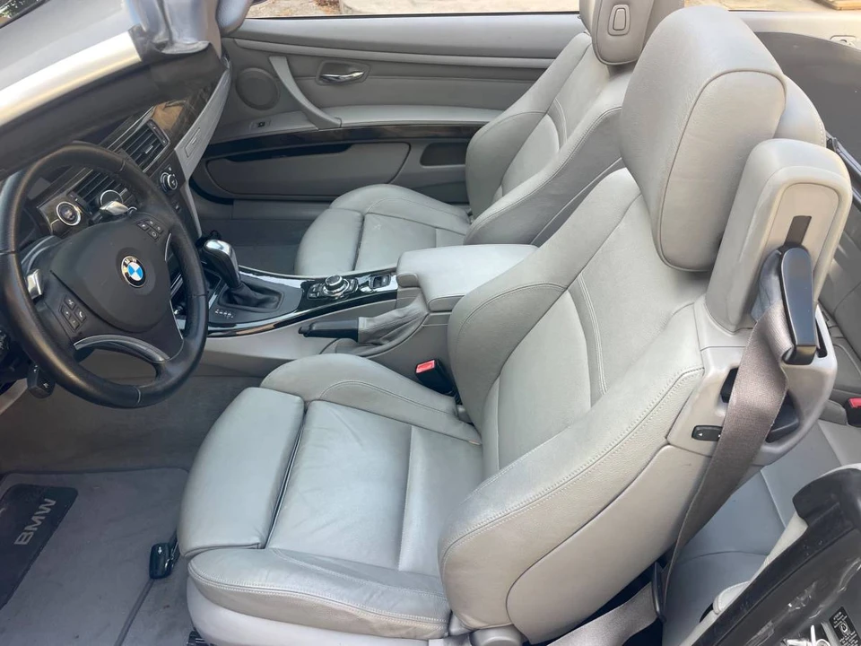 2009 BMW E93 3 Series Convertible - Image 7 of 11