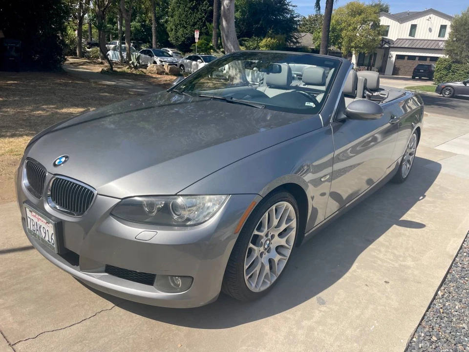 2009 BMW E93 3 Series Convertible - Image 2 of 11