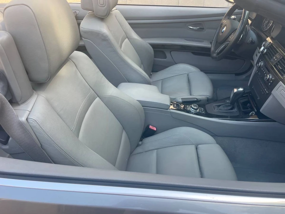 2009 BMW E93 3 Series Convertible - Image 10 of 11
