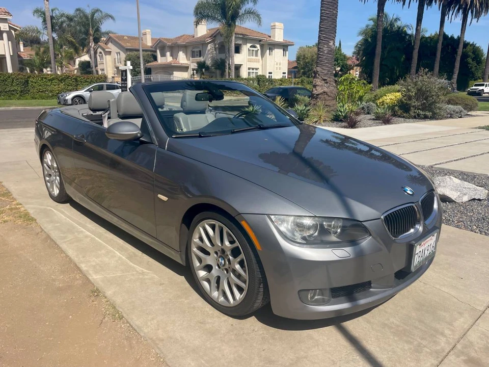 2009 BMW E93 3 Series Convertible - Image 4 of 11