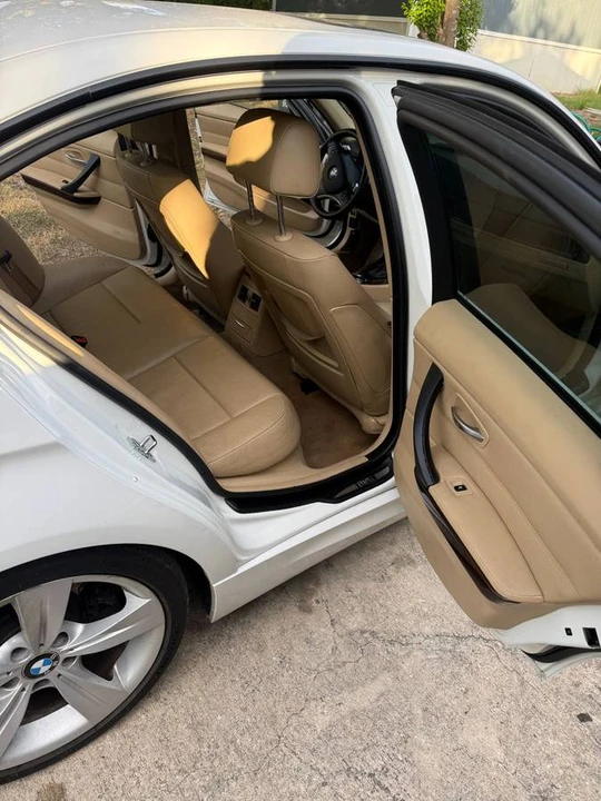 2009 BMW E90 335i Sedan - Image 5 of 6