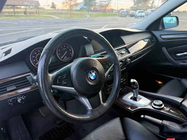 2009 BMW E60 5 Series Sedan - Image 5 of 7