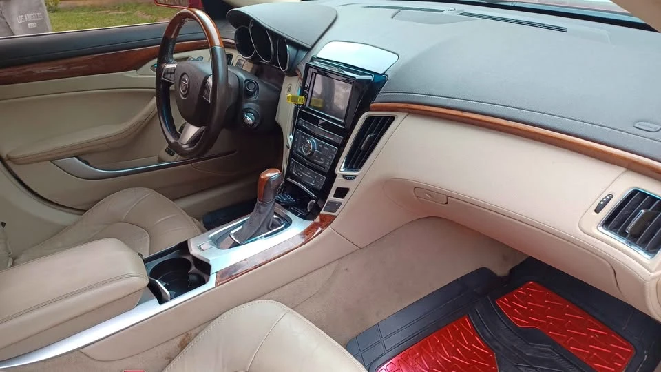 2009 Cadillac CTS 2nd Gen - Image 4 of 8