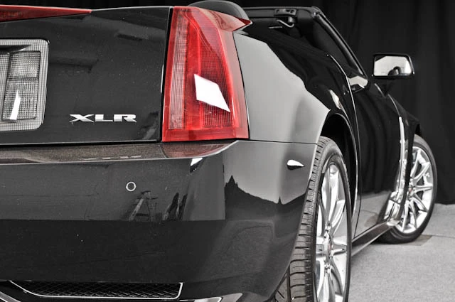 2009 Cadillac XLR-V - Image 3 of 5