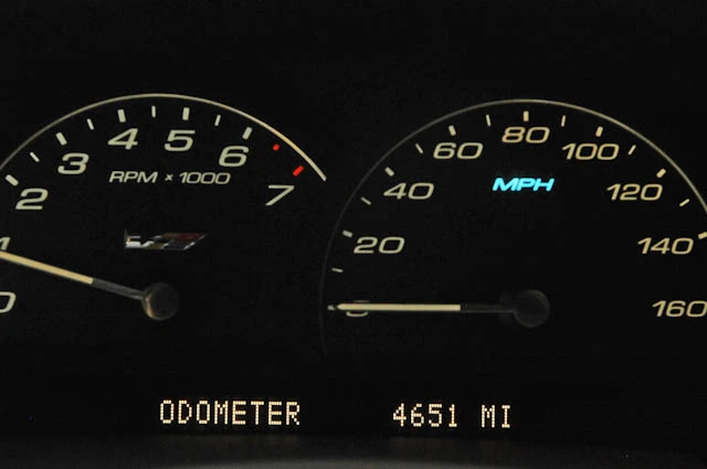 2009 Cadillac XLR-V - Image 5 of 5