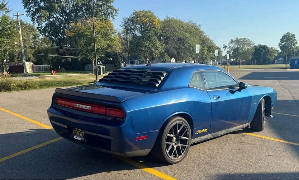 2009 Dodge Challenger 3rd Gen - Image 3 of 9