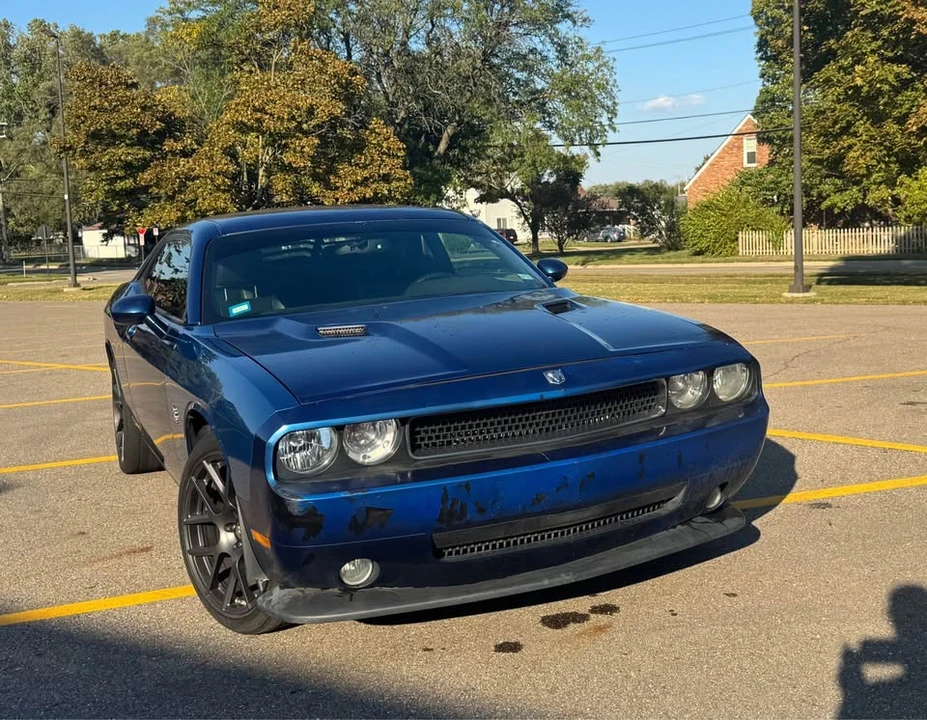 2009 Dodge Challenger 3rd Gen - Image 5 of 9