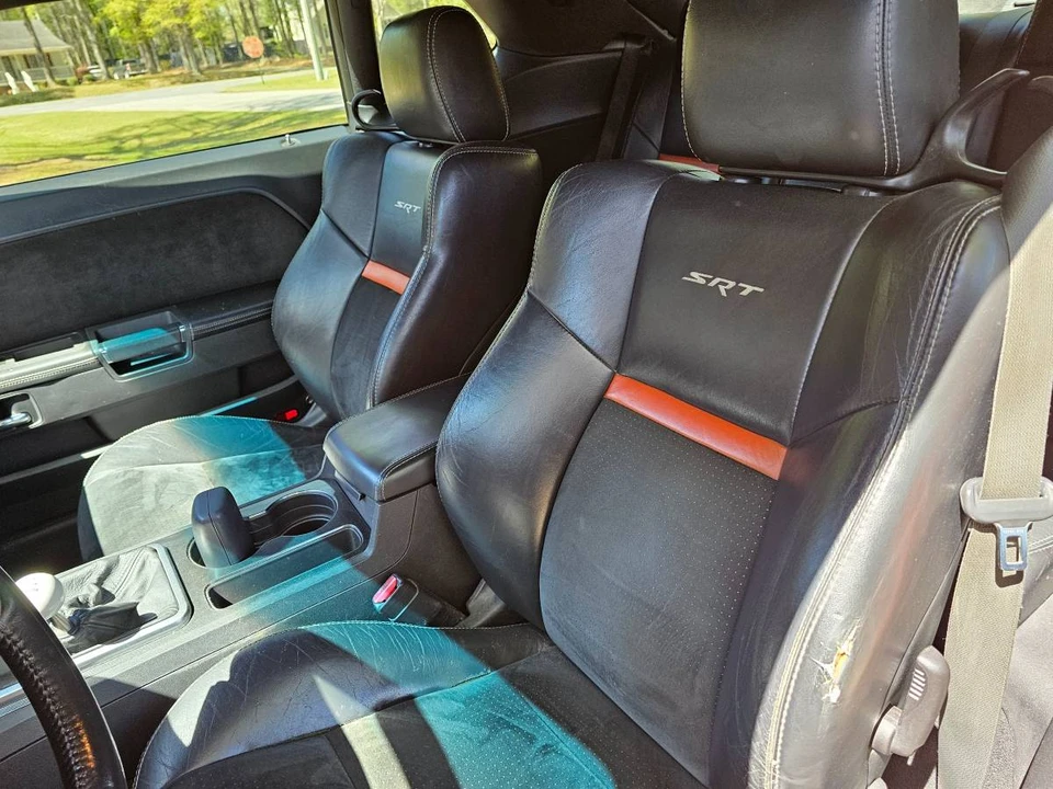 2009 Dodge Challenger SRT8 & 392 3rd Gen - Image 3 of 4