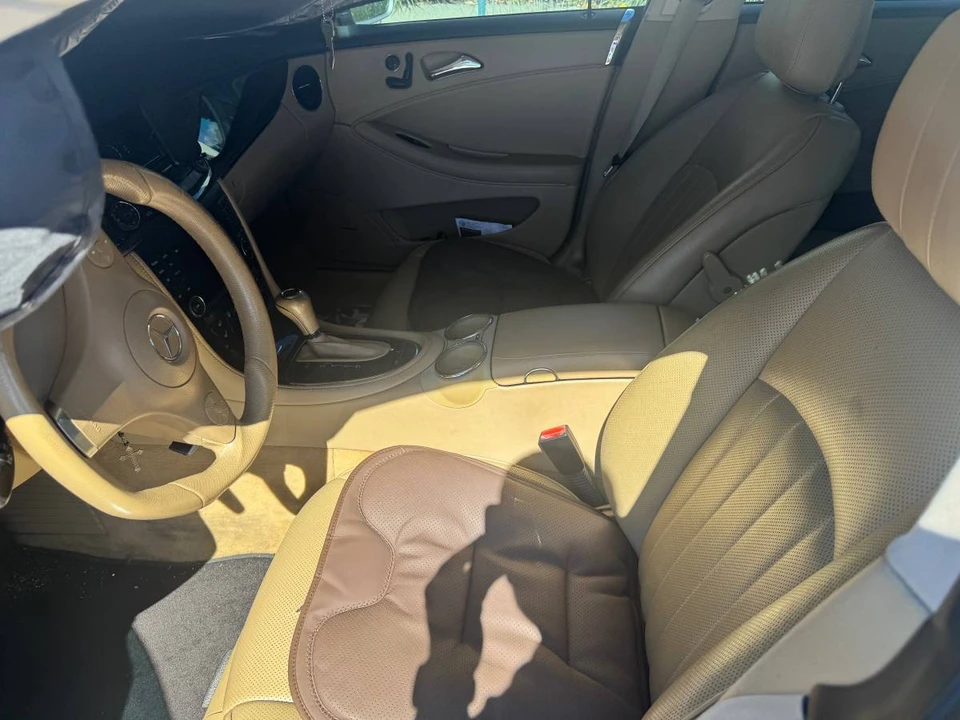 2009 Mercedes-Benz E-Class - Image 8 of 11