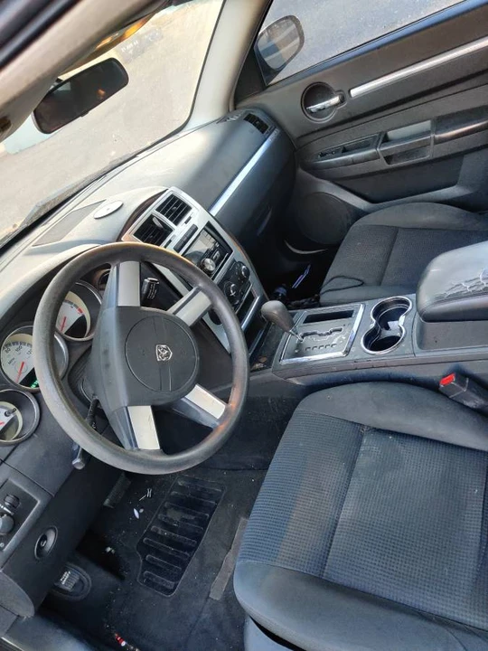 2009 Dodge Charger 6th Gen - Image 7 of 7