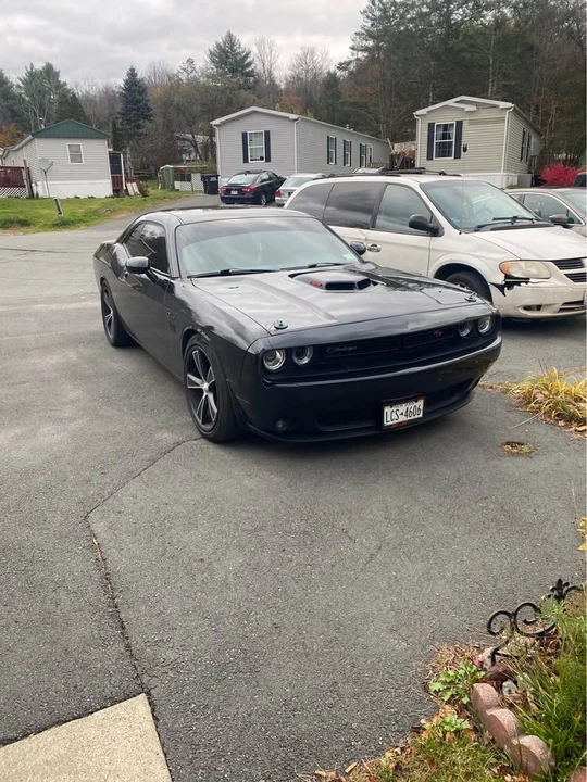 2009 Dodge Challenger 3rd Gen - Image 4 of 8