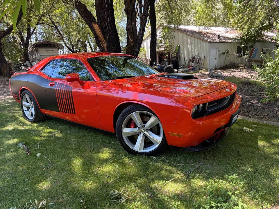 2009 Dodge Challenger SRT8 & 392 3rd Gen - Image 11 of 16