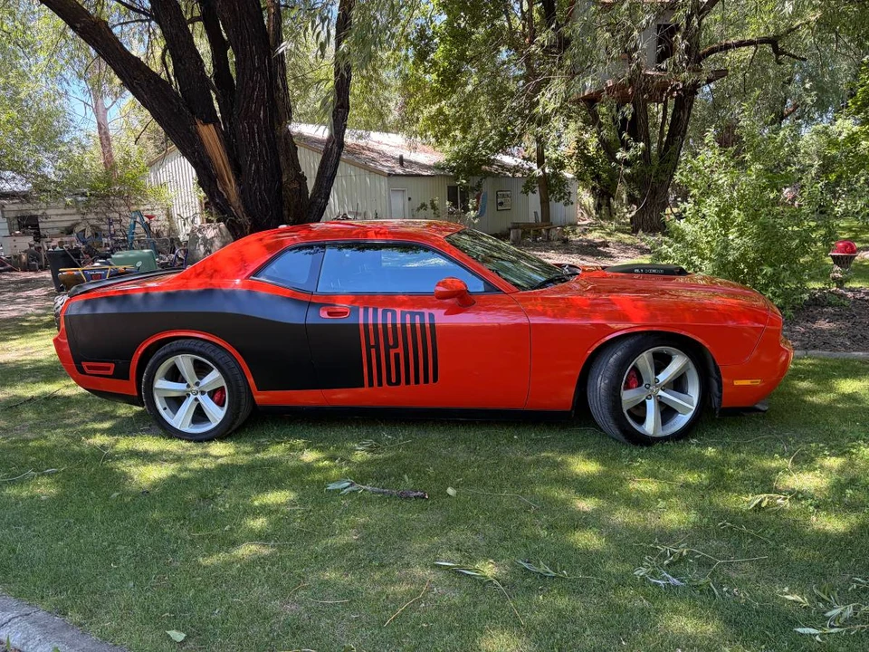 2009 Dodge Challenger SRT8 & 392 3rd Gen - Image 2 of 16