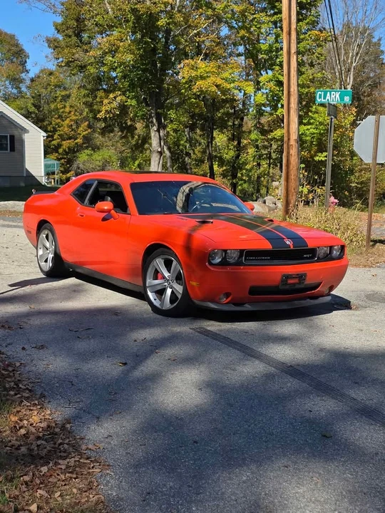 2009 Dodge Challenger SRT8 & 392 3rd Gen - Image 5 of 9