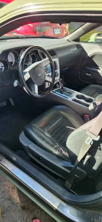 2009 Dodge Challenger 3rd Gen - Image 2 of 7