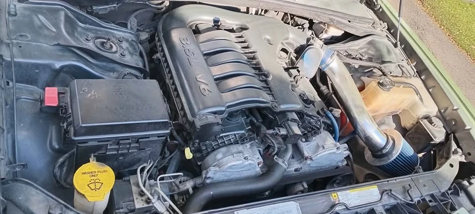 2009 Dodge Challenger 3rd Gen - Image 3 of 5