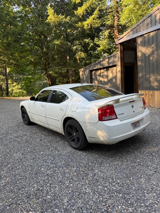 2009 Dodge Charger 6th Gen - Image 6 of 9