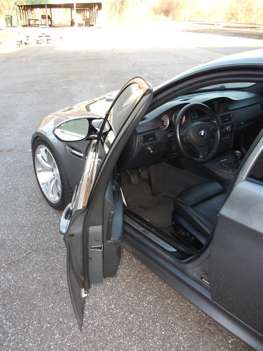 2009 BMW E90 M3 Sedan - Image 3 of 17