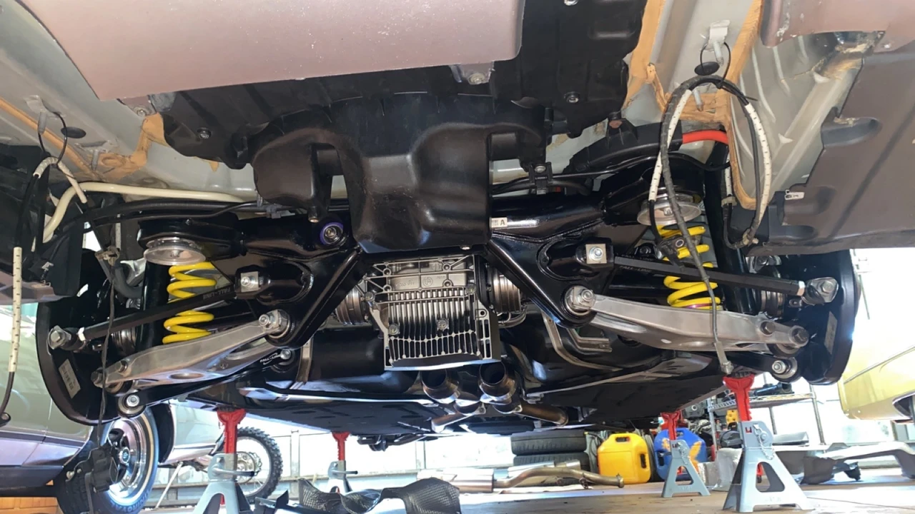 2009 BMW E90 M3 Sedan - Image 9 of 17