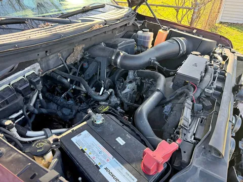 2009 Ford F-150 XLT Crew Cab