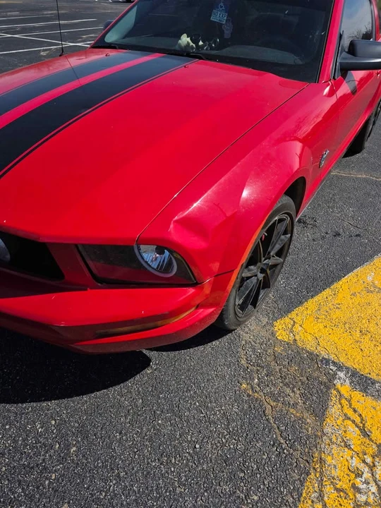 2009 Ford S197 Mustang - Image 2 of 10