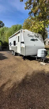 2009 forest river grey wolf 17bh