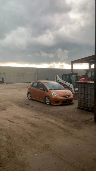2009 Honda Fit - Image 3 of 3