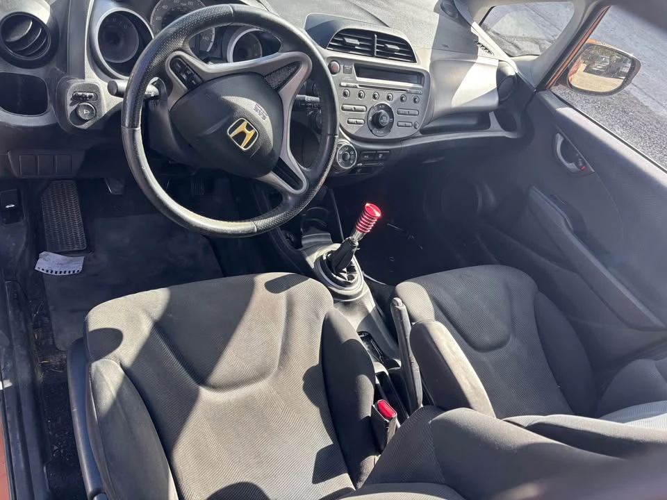 2009 Honda Fit - Image 3 of 4