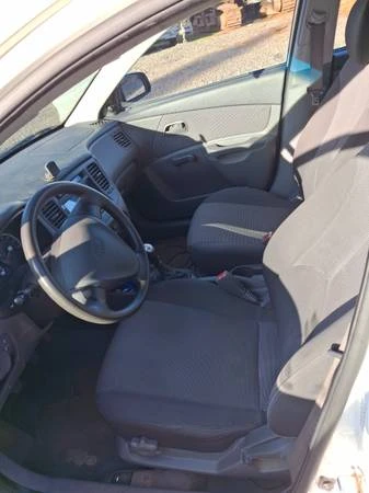 2009 Kia Rio - Image 3 of 8