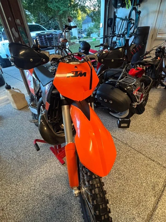 2009 KTM - Image 4 of 6