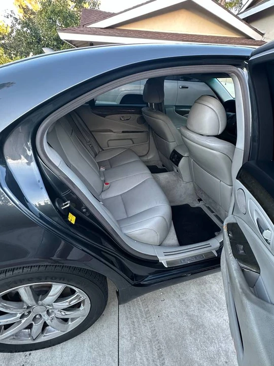 2009 Lexus LS 4th Gen - Image 7 of 15