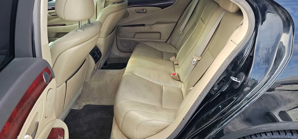 2009 Lexus LS 4th Gen - Image 9 of 10