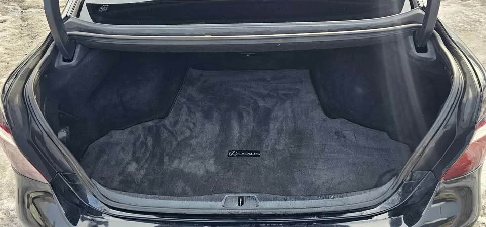 2009 Lexus LS 4th Gen - Image 7 of 10