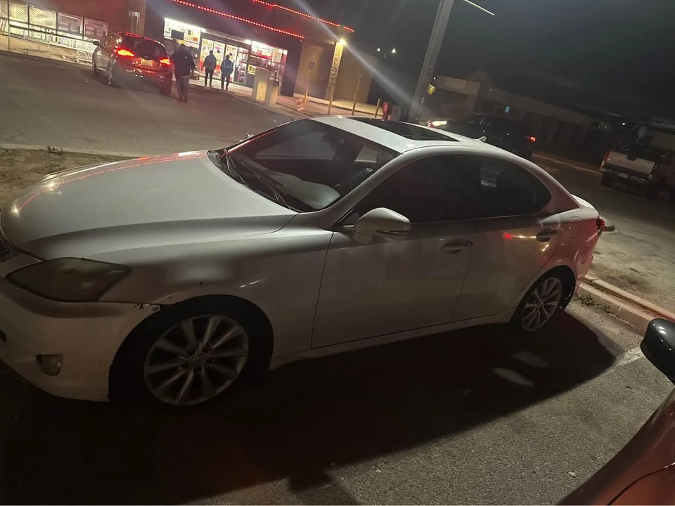 2009 Lexus IS 2nd Gen - Image 3 of 5