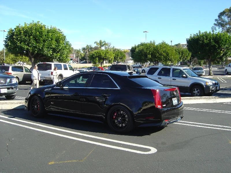 2009 Cadillac CTS-V 2nd Gen - Image 2 of 5