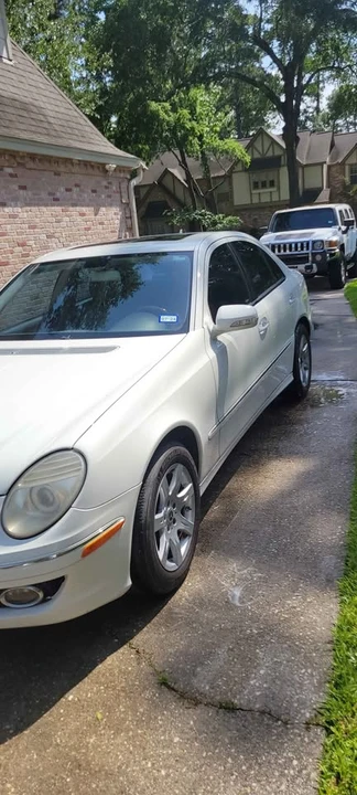 2009 Mercedes-Benz W211 E-Class - Image 2 of 10