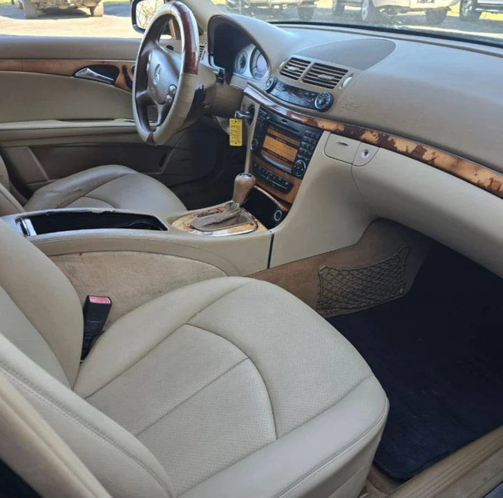 2009 Mercedes-Benz W211 E-Class - Image 14 of 17