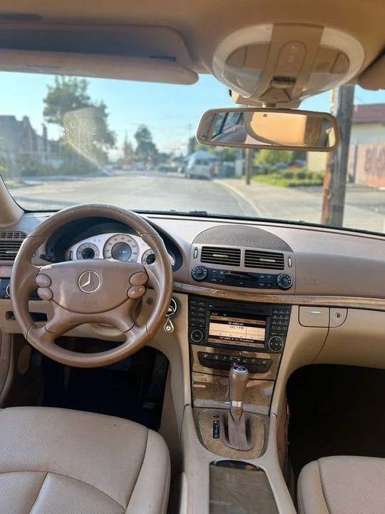 2009 Mercedes-Benz W212 E-Class - Image 6 of 9
