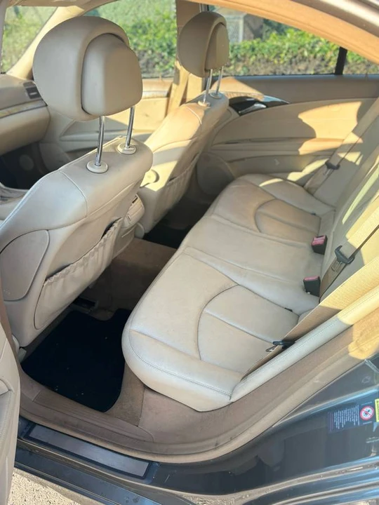 2009 Mercedes-Benz W212 E-Class - Image 7 of 9