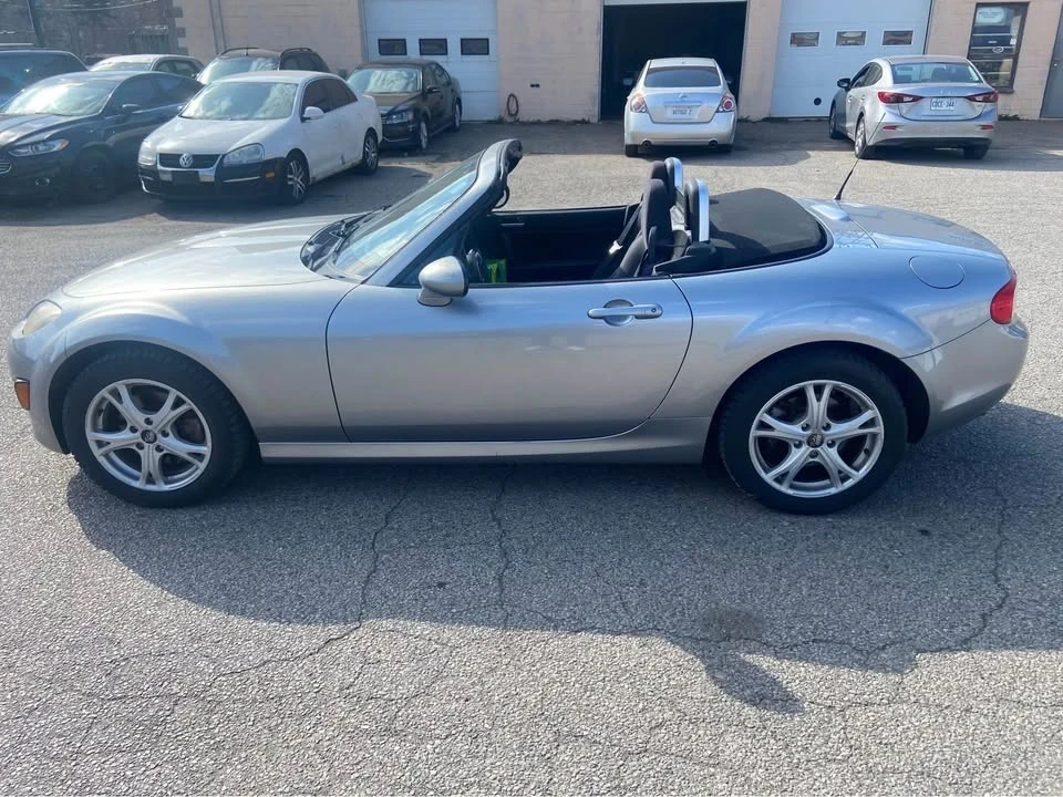 2009 Mazda NC MX-5 Miata - Image 8 of 9