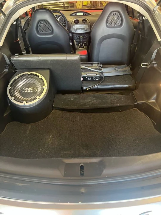 2009 Mitsubishi Eclipse 4th Gen - Image 10 of 12