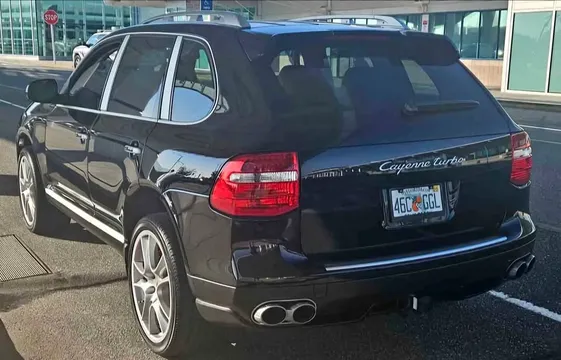 2009 Porsche 957 Cayenne Turbo