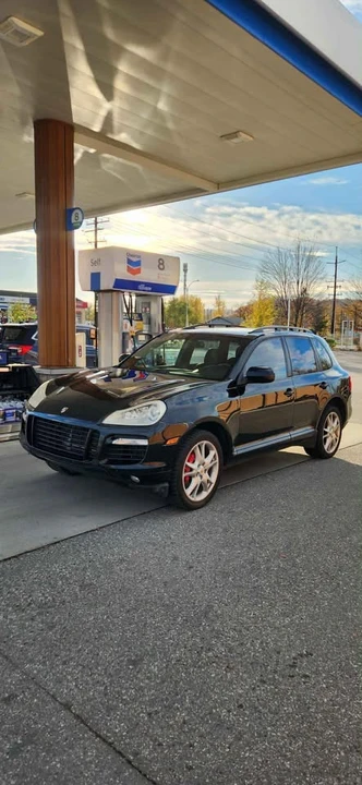 2009 Porsche 955/957 Cayenne Turbo - Image 2 of 4