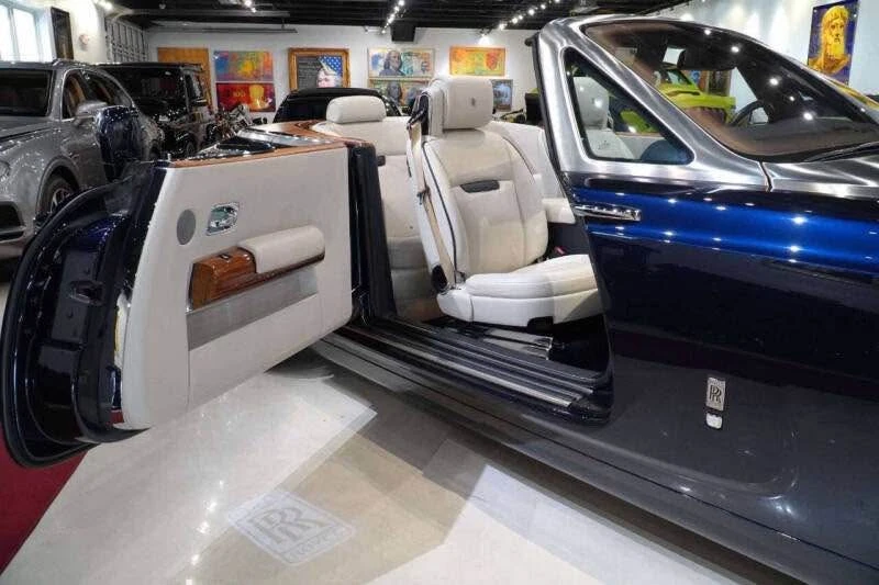 2009 Rolls-Royce Phantom VII - Image 5 of 10