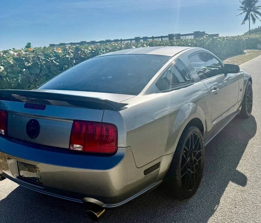 2009 Ford S197 Mustang GT - Image 10 of 15